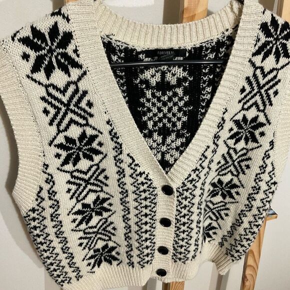 Forever 21 sweater vest, ivory, white black knit button up womens size medium - Picture 4 of 4